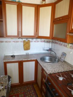 Сдам 1-комнатную квартиру, 31 м кв., 2/5 эт.  Армавир
