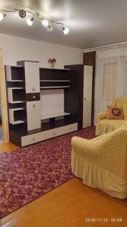 Сдаю 2х комнатную квартиру, 44 м кв., 2/5 эт.  Армавир