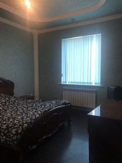 Дом 120 м кв. на участке 5 сот.  Армавир