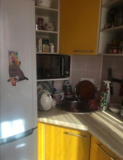 Продается 1-комнатная квартира, 30 м кв., 5/5 эт.  Армавир