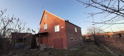 Дом 224 м кв. на участке 13 сот.  Армавир