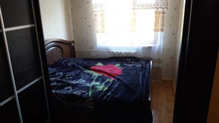 Сдаю 2х комнатную квартиру, 52 м кв., 5/5 эт.  Армавир