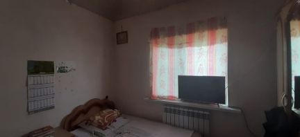 Дом 60 м кв. на участке 6 сот.  Армавир
