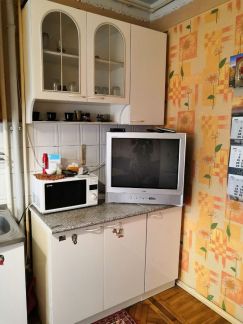 Сдам 3х-комнатную квартиру, 80 м кв., 2/5 эт.  Армавир