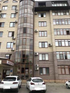 Продается 1-комнатная квартира, 42 м кв., 5/7 эт.  Армавир